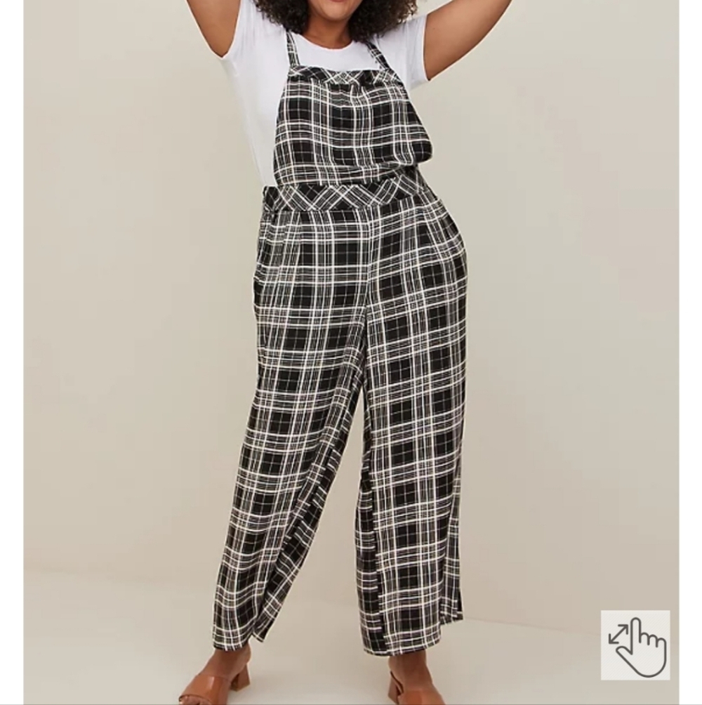 🆕️BLACK & WHITE PLAID CREPE WIDE LEG JUMPER🍁🍂